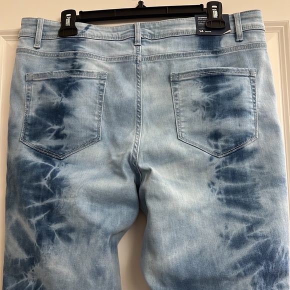 J Jill ladies denim cropped high rise - Picture 7 of 9